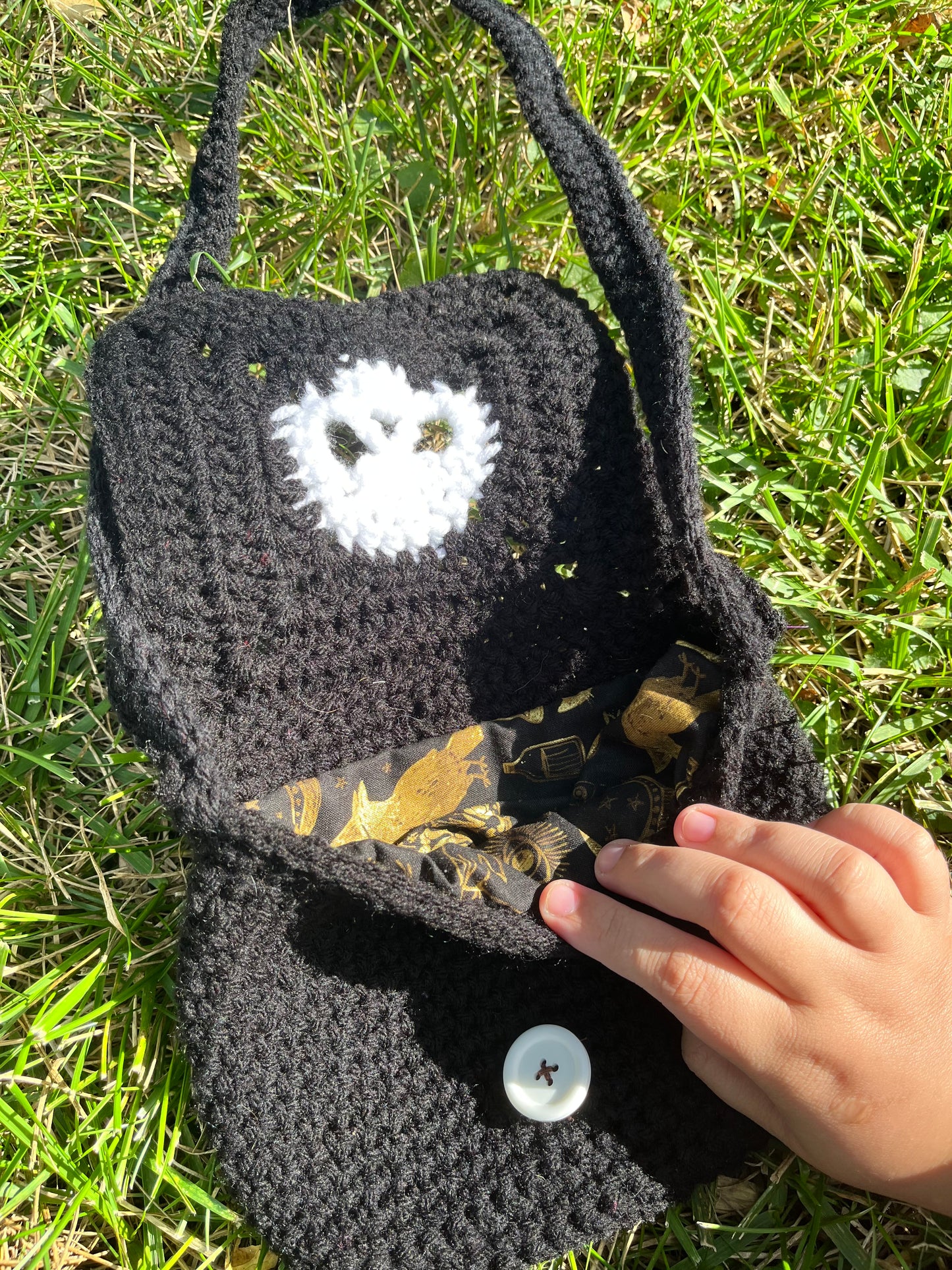 *PRE-ORDER* Skull Messenger Bag